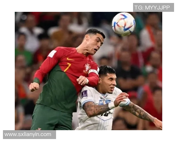 C罗领衔葡萄牙队迎战乌克兰欧预赛争夺激烈瞬间回顾
